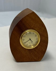 ARTISTRY IN WOOD D179 Desk Clock Style Mantel Quartz E.E. RICHTER Teardrop 4" - Picture 1 of 3