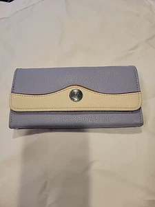 Stone Mountain Damen Echtleder Geldbörse - hellblau mit weißem Besatz - Neu! - Bild 1 von 6