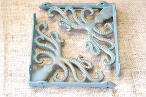 8 Cast Iron Octopus Brackets Nautical Garden Braces Shelf Corbels Ocean Book - Picture 1 of 7
