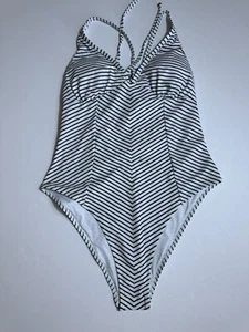 CUPSHE Women's Underwire One Piece White Striped Solid V Neck Bathing Suit Sz L - Picture 1 of 5