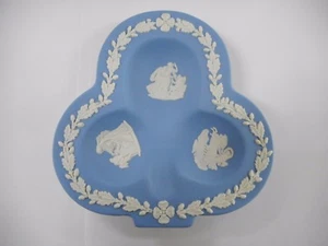 VINTAGE WEDGWOOD BLUE JASPERWARE GRECIAN TRINKET DISH MADE IN ENGLAND - Bild 1 von 4