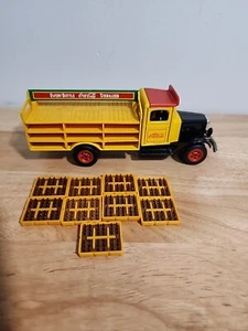 Siku Coca Cola Delivery Truck Scale 1:55 Made In Germany 9 Bottle Cases - Picture 1 of 9