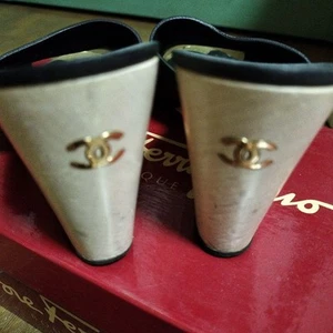 Chanel sandals 35.5 - Picture 1 of 7