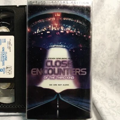 Close Encounters of the Third Kind VHS 1993 collectors Edition - Image 1 of 3