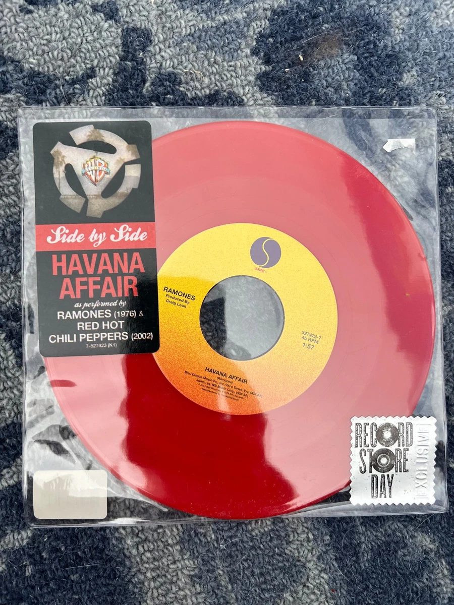 Red Hot Chili Peppers 7