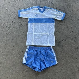 Vintage Adidas Blue Sprinter Laufshorts T-Shirt SET blau/weiß LESEN - Bild 1 von 13