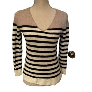 41 HAWTHORN SWEATER V-NECK TAN BLACK WHITE Stripe CASHMERE Size XS P Petite - Picture 1 of 10