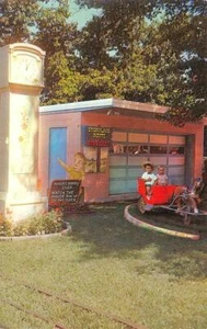 PROVIDENCE Rhode Island RI  STORYLAND AMUSEMENT RIDE & KIDS~Roger Williams Park - Picture 1 of 2