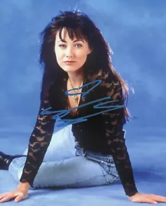 Autographed Shannen Doherty 90210 Charmed 8 x 10 Photo Signed with COA - Picture 1 of 1