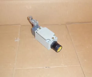 D4B-111FF-1 Omron STI "DEMO" Safety Limit Switch Sensor D4B111FF1 - Picture 1 of 1