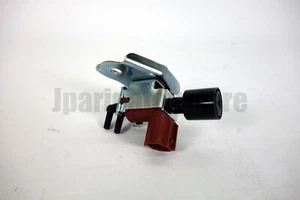 Toyota Genuine 25860‑31010 Valve Assy, Vacuum Switching No.1 - Bild 1 von 6