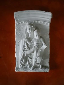 BASSORILIEVO IN GESSO BIANCO 49x32 cm. P. 7 cm. PB 069 ARREDO INTERNI - Foto 1 di 1