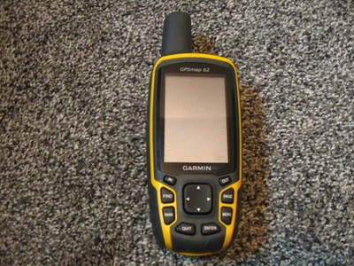Garmin GPSMAP 62 Handheld GPS Map Camping Hiking good working condition - Image 1 of 4