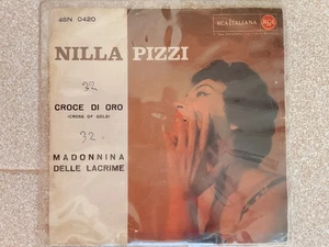 lp 45giri- Nilla Pizzi – Croce Di Oro / madonnina delle lacrime- quello in foto - Foto 1 di 3