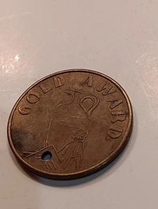 VINTAGE GOLD AWARD PENDENT/COIN CHARM(NOT STAMPED) - Picture 1 of 8
