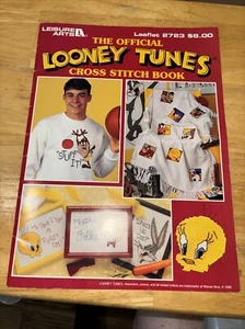 Leisure Arts The Official Looney Tunes Cross Stitch Book - Picture 1 of 18