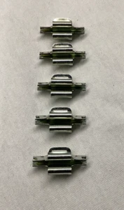 Juego de 5 clips de fieltro para ventana exterior para Mercedes W108 W115 1159880078 - Imagen 1 de 3