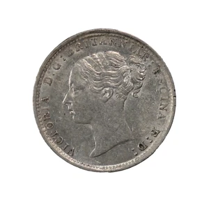 Great Britain 1884 Silver Threepence Queen Victoria Coin km#730 3p - Picture 1 of 2