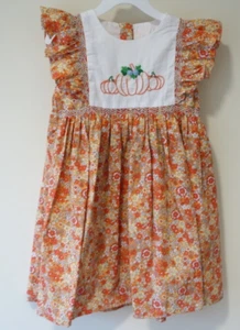 NWT Pleats & Stitches Floral Embroidered & Smocked Pumpkins Dress Girl's Size 10 - Picture 1 of 3