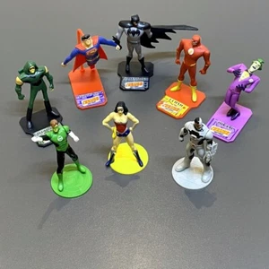 8Pcs DC Comics Justice League Batman Superman Joker Green Arrow Mini Figures Toy - Picture 1 of 6