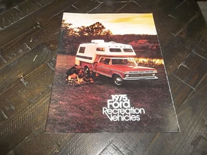 Oldtimer Original 1975 Ford Freizeitfahrzeuge Prospekt Katalog Camper Pickups - Bild 1 von 3