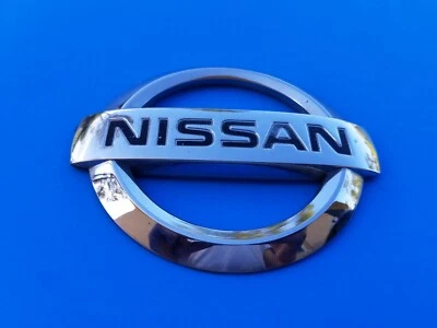 02 03 04 05 06 NISSAN ALTIMA REAR CENTER CHROME EMBLEM LOGO BADGE OEM (2005) - Image 1 of 3
