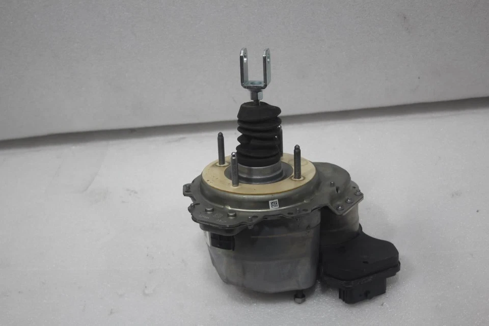 2020 2021 2022 2023 2024 TESLA MODEL Y POWER BRAKE BOOSTER 1188671-00-A - Image 1 of 4