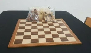 Wooden Chess Set in Wooden Storage Box King Height 3" Sealed Pieces with Board - Foto 1 di 7