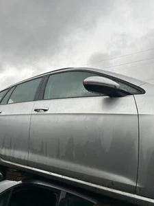 2013-2020 VOLKSWAGEN GOLF MK7 7.5 DRIVER OFF SIDE FRONT DOOR IN SILVER LA7W BARE - Picture 1 of 1