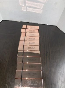11 Realher Moisturizing Lipstick - Picture 1 of 4