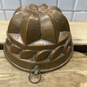 Vintage Copper Cake Mold with Wall Hanger.  Rare find from Bagnone, Italy - Picture 1 of 9
