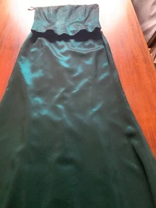 Abendkleid zweiteilig, grün von Swing - Bild 1 von 6