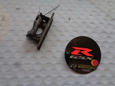 2002 Suzuki GSXR 1000 750 600 gas tank  fuel cell bracket MOUNT 01 02 - Image 1 of 3