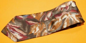 417 BY VAN HEUSEN BROWN/RED/BEIGE FLORAL DESIGN SILK TIE - DESIGNER TIES. - Picture 1 of 3