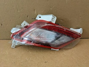 OEM 2025 2026 Hyundai Tucson Driver LH Side Tail Light Turn Signal 92405-N9500 - Picture 1 of 13
