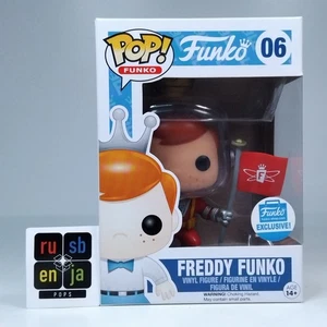 Funko Pop! Freddy Funko Astronaut Spaceman With Red Flag Exclusive #06 - Bild 1 von 6