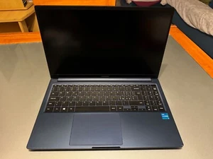 Samsung Galaxy Book 15,6” (Intel Core i3-1115G4, 8GB RAM, 256GB SSD) - Foto 1 di 7