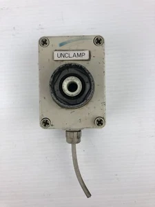 Fuji Electric AR30M3R Control Box with Push Button - Missing Push Button Cover - Picture 1 of 6