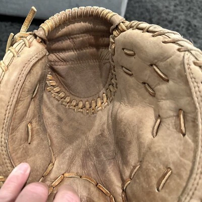 Guante de softbol o béisbol Nokona - lanzamiento a la derecha marrón derecho Foto 1 de 4