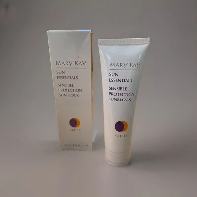 New Mary Kay Sun Essentials Intense Sensible Protection Sunblock SPF 15 4.5 Oz. - Image 1 of 4
