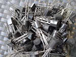 20x BC415 PNP Transistor 45V 0.1A 0.3W (ß240-keine China-Kopien             K169 - Picture 1 of 1