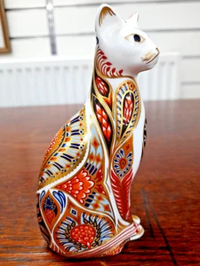 Royal Crown Derby Siamese Kitten Date LXI 15cm - Picture 1 of 4