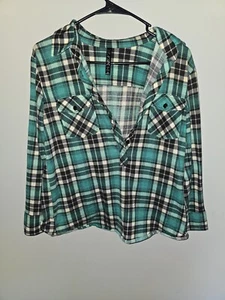 women's Green/Navy Plaid Long Sleeve Shirt - Picture 1 of 3