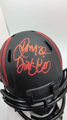 Mini casco retro firmado por Jamal Anderson Atlanta Falcons con inscripción Beckett Foto 1 de 4