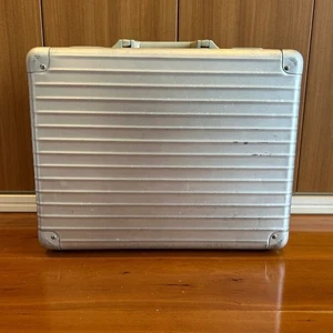 RIMOWA Opal Attaché Case Aktentasche Reisetasche Aluminium silber - Bild 1 von 10