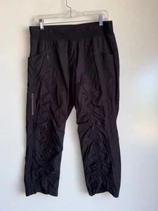 XCVI Wearables Pantaloni Crop Ruched Taglia Large Nero - Foto 1 di 10