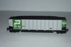 HO Scale Athearn Burlington Northern Bathtub Gondola with Coal Load C54315 - Bild 1 von 3