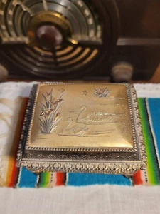 Vintage Schwäne graviert Handwind Schmuck Spieluhr - Bild 1 von 10