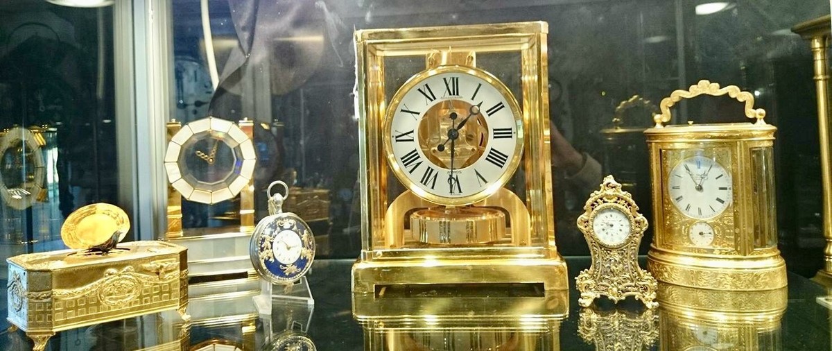 The London Antique Clock Centre eBay Stores