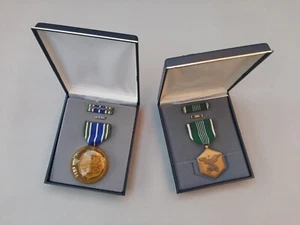 US Army Orden Medal for military achievement und Medal for Military Merit - Bild 1 von 5